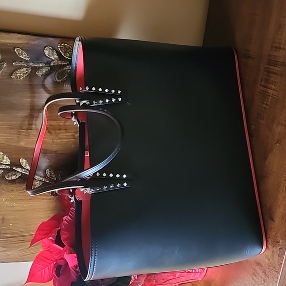 New Christian Louboutin Cabata Love Tote with Pouch and Dust Bag  11.5x19x5.5 - Picture 2 of 7